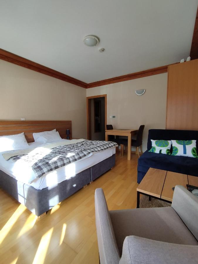 יהורינה Apartment 216 Nim Unutar Kompleksa Aparthotel Vucko מראה חיצוני תמונה